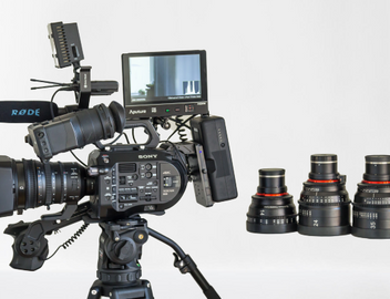 Sony FS7-Pakke med Cine-optikker, stativ, microport, batteri